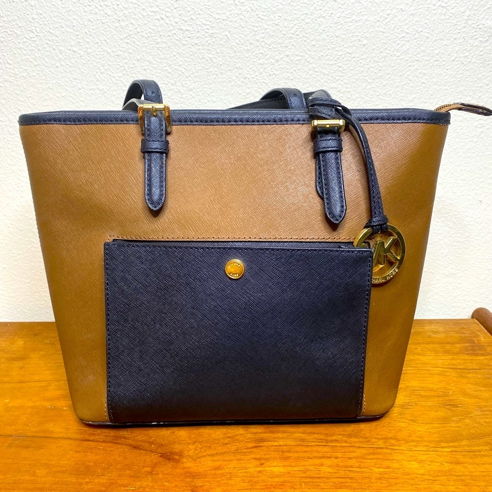 - MICHAEL MICHAEL KORS Top Zip Tote